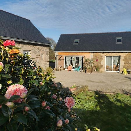 Les Gites De L'Hermine Plouigneau Exteriör bild
